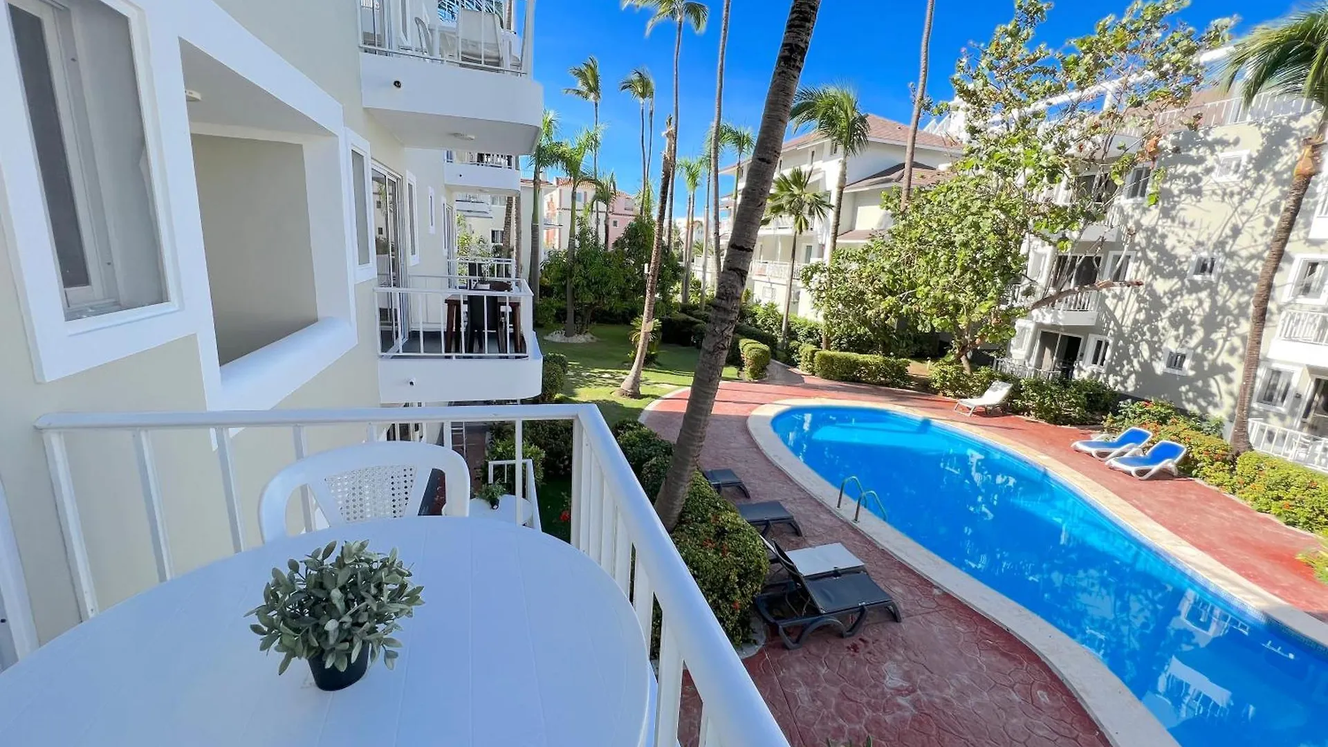 Sol Caribe Suites - Playa Los Corales - Beach Club, Wifi, Swimming Pool Punta Cana 5*,